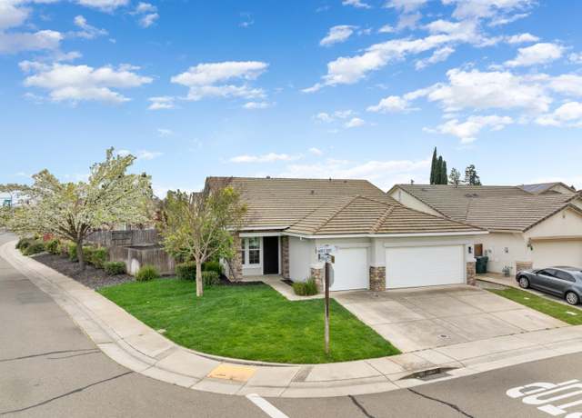 Property at 9562 Harvest Creek Ct, Sacramento, CA 95827, 4 beds, 2 baths