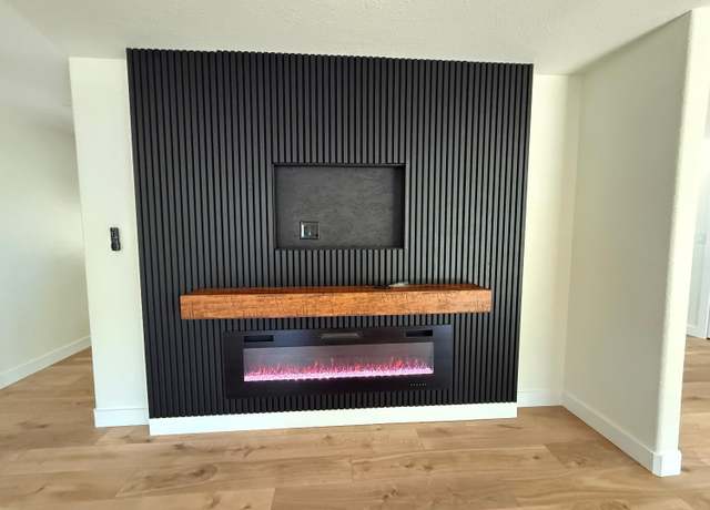 Property at 1716 68th Ave, Sacramento, CA 95822, 3 beds, 2 baths