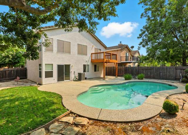 Property at 9510 Village Tree Dr, Elk Grove, CA 95758, 4 beds, 2.5 baths