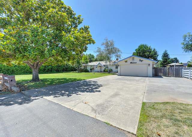 Property at 18493 N Jack Tone Rd, Lockeford, CA 95237, 4 beds, 2.5 baths