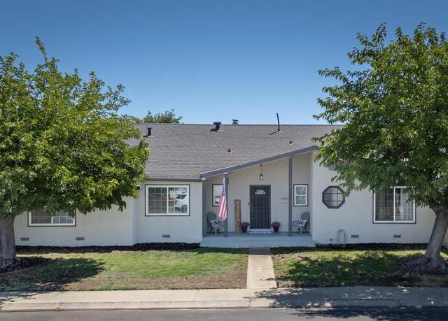 Property at 2113 Del Pero St, Marysville, CA 95901, 4 beds, 2 baths