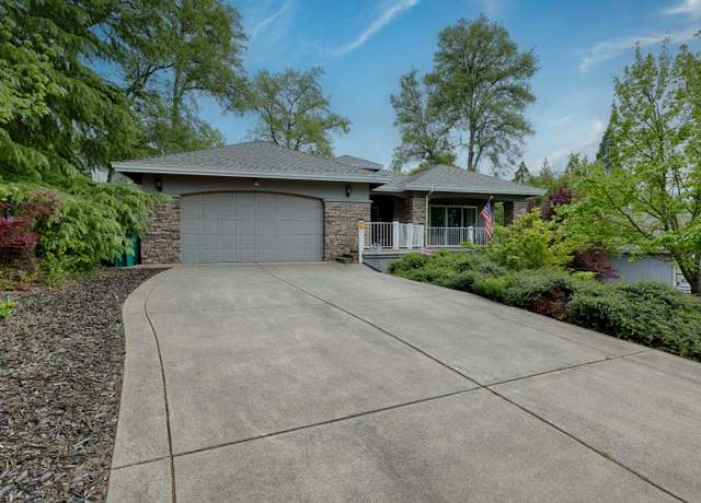 Property at 12930 Torrey Pines Dr, Auburn, CA 95602, 3 beds, 2.5 baths