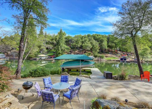 Property at 17582 Chaparral Dr, Penn Valley, CA 95946, 5 beds, 4 baths