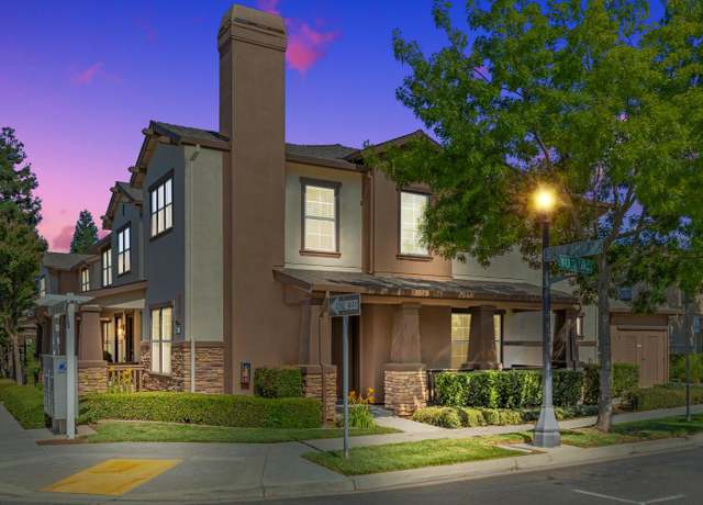 Property at 980 Silver Spur Cir #41, Oakdale, CA 95361, 3 beds, 2.5 baths