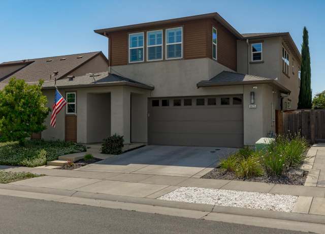 Property at 5025 Chico Dr, Roseville, CA 95747, 4 beds, 4.5 baths