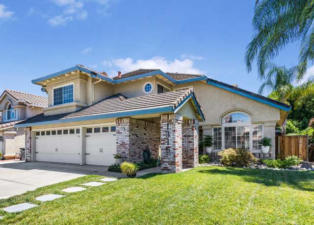 Property at 1316 Eagle St, Tracy, CA 95376, 4 beds, 3 baths