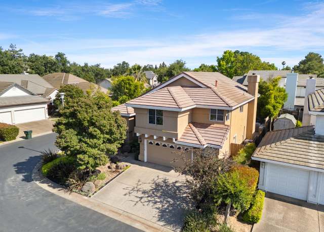 Property at 5524 Coronawood Ln, Carmichael, CA 95608, 4 beds, 2.5 baths