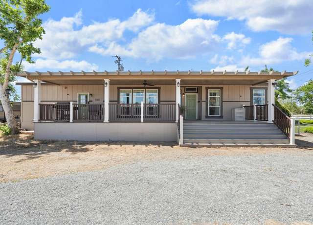 Property at 9854 New Hope Rd, Galt, CA 95632, 4 beds, 2 baths
