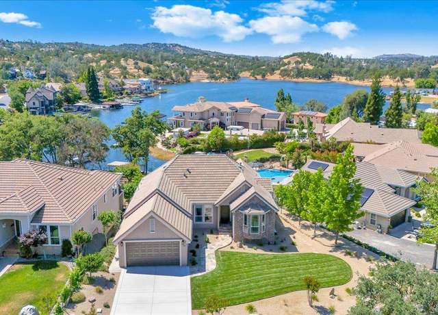 Property at 39 Waterfront Ct, Copperopolis, CA 95228, 4 beds, 3 baths