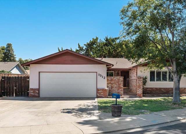 Property at 1312 Ginnywood Ct, Modesto, CA 95355, 3 beds, 2 baths