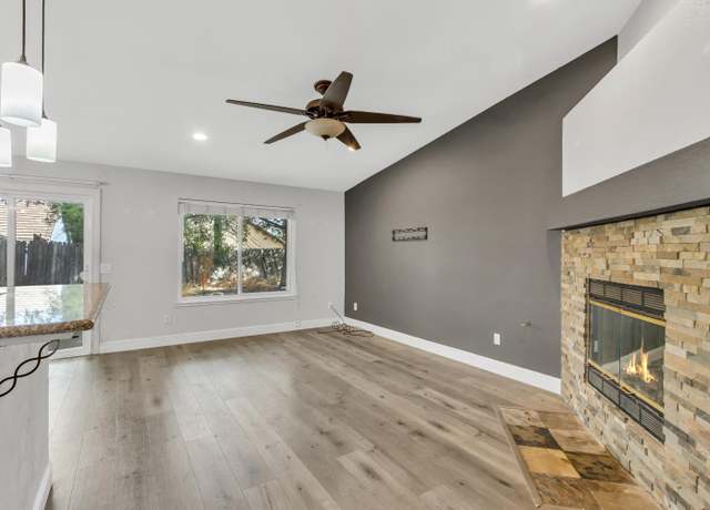 Property at 8053 Northern Oak Cir, Sacramento, CA 95828, 3 beds, 2 baths