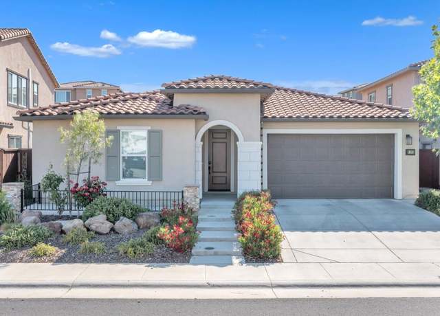 Property at 3233 Gopher Ridge Dr, Folsom, CA 95630, 3 beds, 2.5 baths