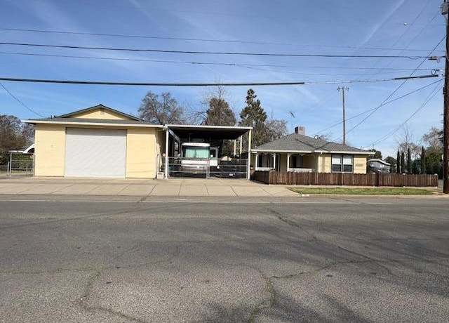 Property at 711 B St, Yuba City, CA 95991, 3 beds, 2.5 baths