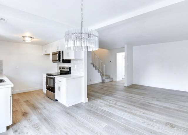 Property at 4480 San Juan Ave, Fair Oaks, CA 95628, 3 beds, 1.5 baths