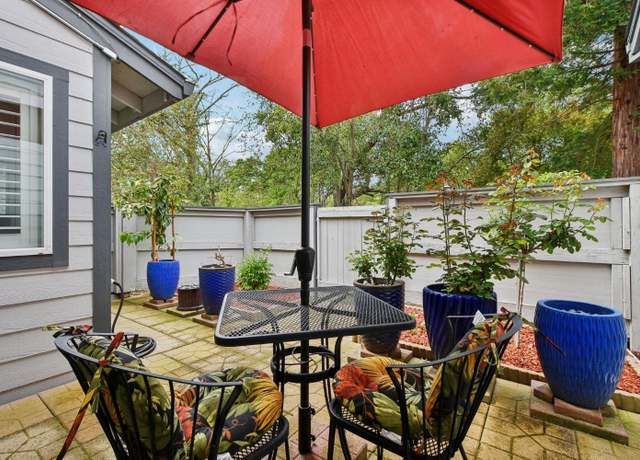 Property at 6323 Slippery Creek Ln, Citrus Heights, CA 95621, 2 beds, 2.5 baths