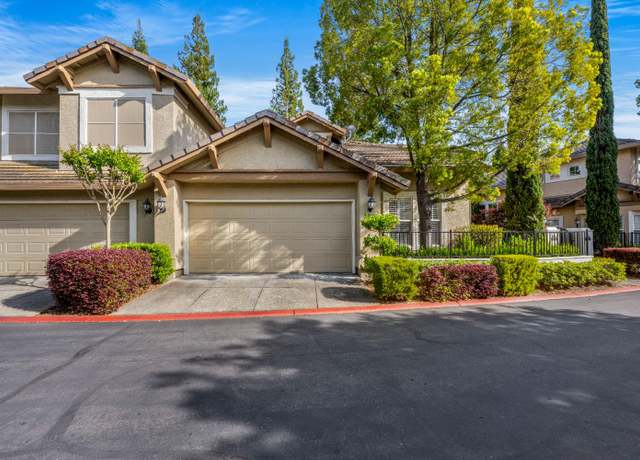 Property at 9814 Villa Francisco Ln, Granite Bay, CA 95746, 2 beds, 2.5 baths