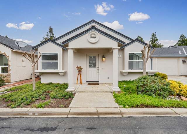 Property at 664 Village Dr, Galt, CA 95632, 1 bed, 1.5 baths