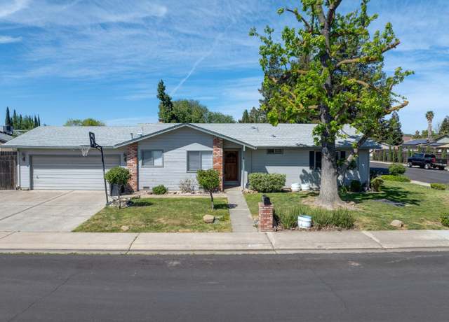 Property at 621 Dixie Ln, Ripon, CA 95366, 3 beds, 2 baths
