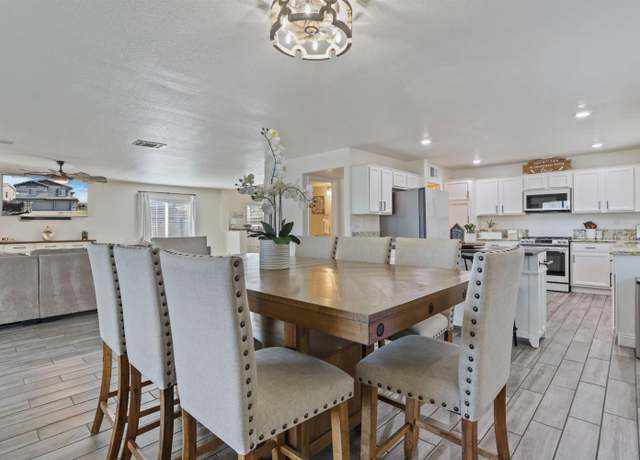 Property at 8841 Billfish Way, Sacramento, CA 95828, 5 beds, 2.5 baths