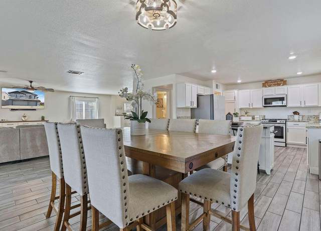 Property at 8841 Billfish Way, Sacramento, CA 95828, 5 beds, 2.5 baths