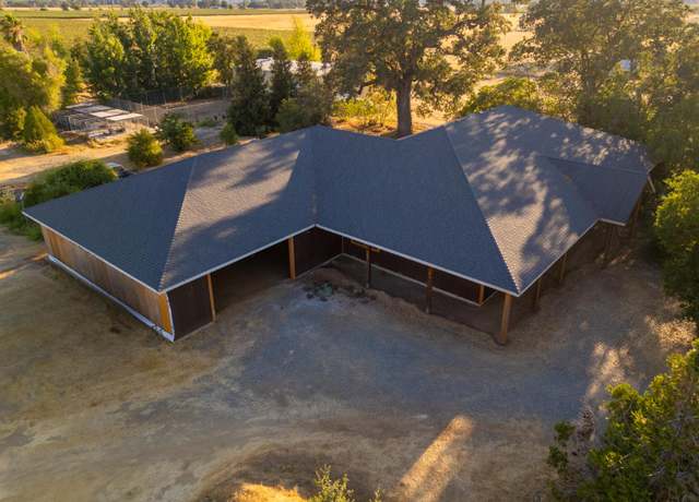 Property at 5786 E Collier Rd, Acampo, CA 95220, 3 beds, 3 baths