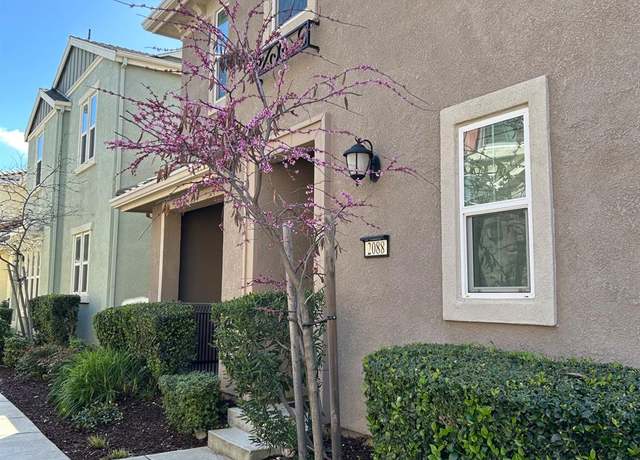 Property at 2088 Honey Church Pl, Roseville, CA 95747, 3 beds, 2.5 baths