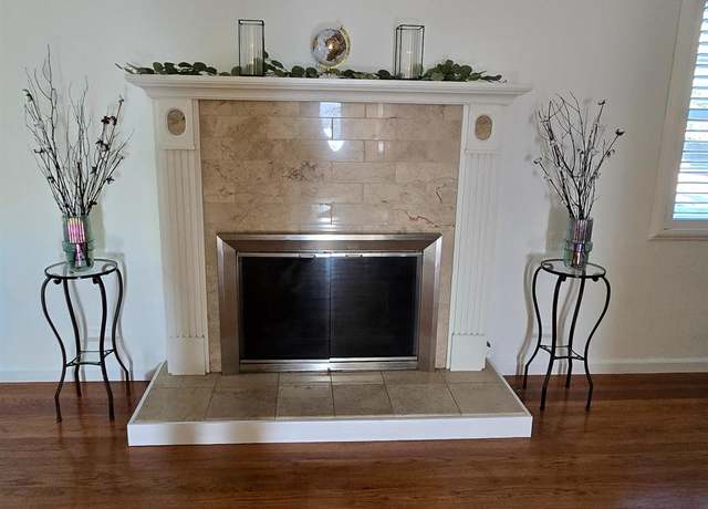 Property at 5349 Mcmillan Dr, Fair Oaks, CA 95628, 3 beds, 2 baths