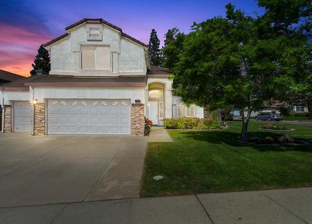 Property at 712 Willard Dr, Folsom, CA 95630, 4 beds, 2.5 baths