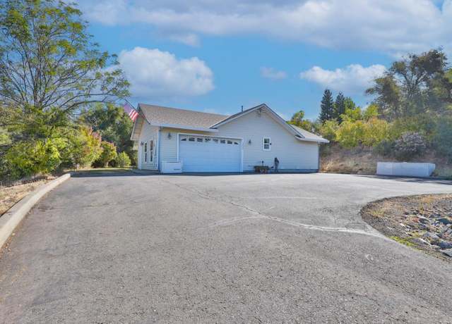 Property at 2060 Altos Cir, Placerville, CA 95667, 3 beds, 2.5 baths