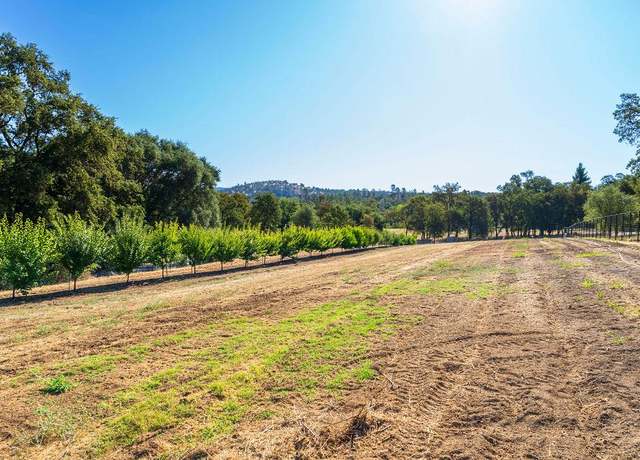 Property at 6800 Potts Trl, Browns Valley, CA 95918