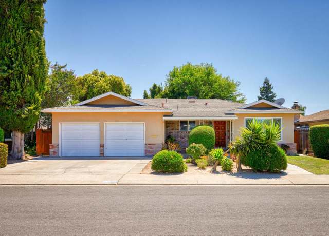 Property at 14538 Shawnee Way, Manteca, CA 95336, 4 beds, 2 baths