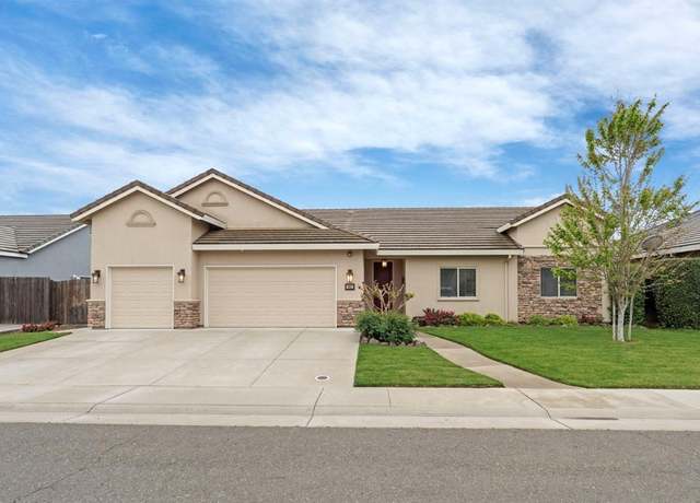 Property at 962 Stampede Trl, Galt, CA 95632, 4 beds, 2 baths