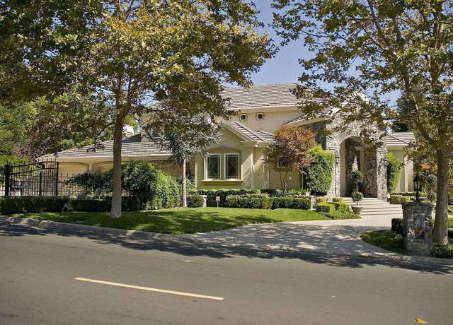 Property at 5403 Blackhawk Dr, Danville, CA 94506, 5 beds, 5.5 baths