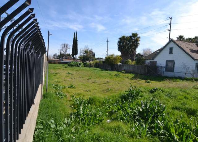Property at 240 S Santa Cruz Ave, Modesto, CA 95354
