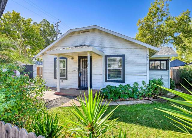 Property at 304 Coloma St, Folsom, CA 95630, 4 beds, 2 baths