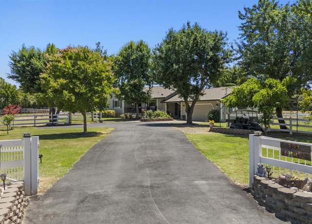 Property at 131 Twin Ponds Ln, Lincoln, CA 95648, 3 beds, 2.5 baths