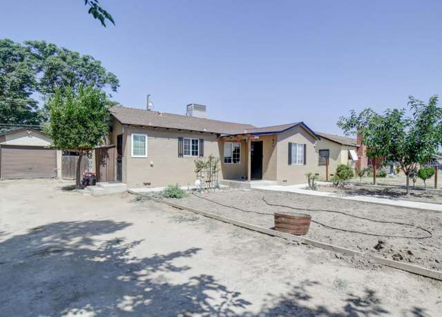 Property at 920 N Lake St, Madera, CA 93638, 2 beds, 1 bath