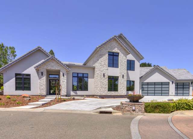 Property at 1360 Pars Oak Ln, Carmichael, CA 95608, 5 beds, 3.5 baths