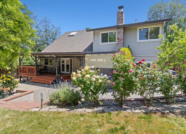 Property at 3947 New York Ave, Fair Oaks, CA 95628, 4 beds, 3 baths