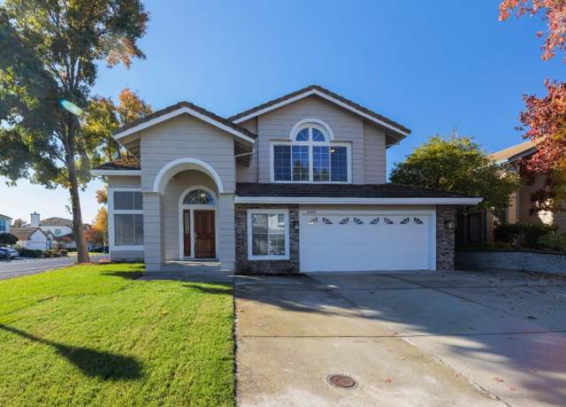 Property at 2303 Heron Ct, Rocklin, CA 95765, 4 beds, 3 baths