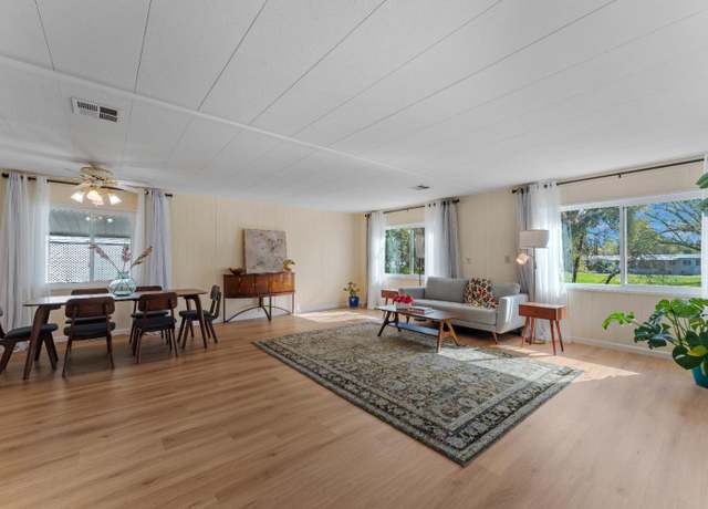 Property at 8001 Creekfront Ln, Citrus Heights, CA 95610, 2 beds, 2 baths