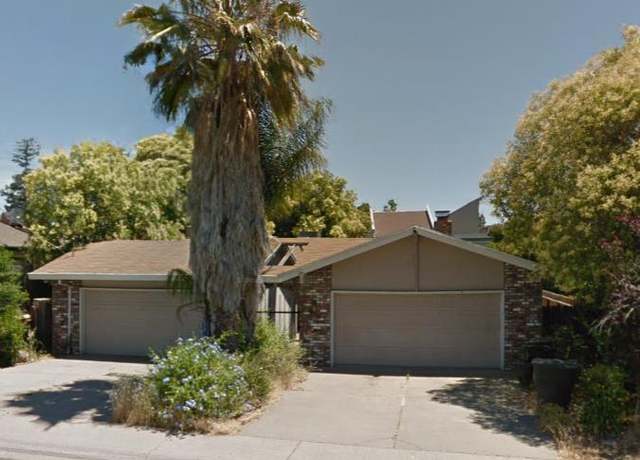 Property at 928 Bell St, Sacramento, CA 95825, 4 beds, 2 baths