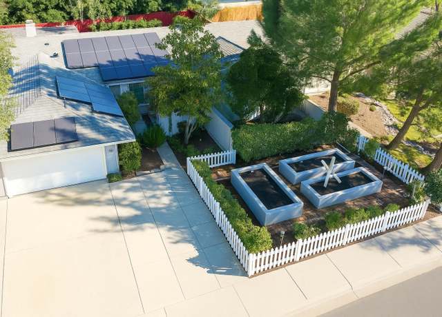 Property at 8028 Vintage Way, Fair Oaks, CA 95628, 4 beds, 2.5 baths