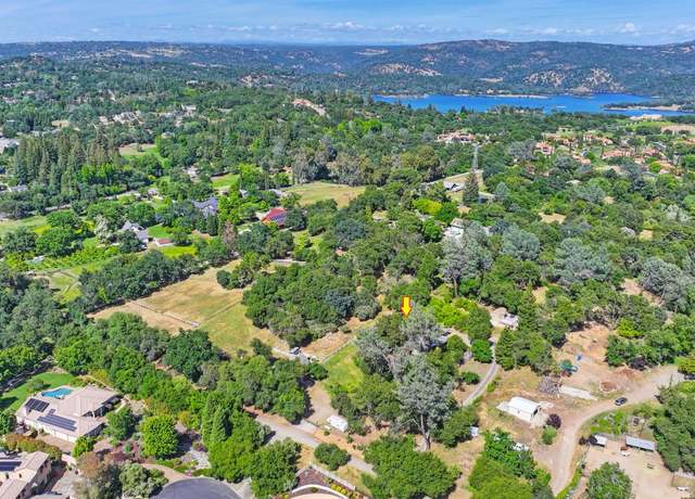 Property at 4141 Prospector Rd, Loomis, CA 95650, 4 beds, 2 baths