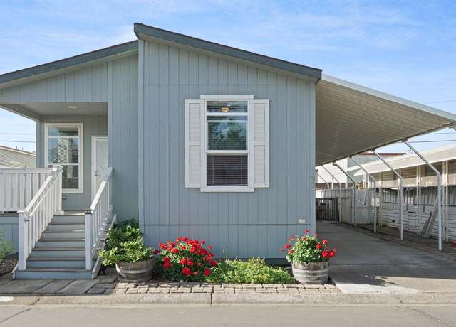 Property at 90 Buena Vista Dr, Lodi, CA 95240, 2 beds, 2 baths