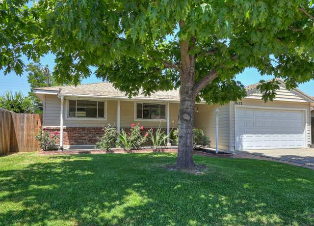 Property at 2652 Fernandez Dr, Sacramento, CA 95822, 3 beds, 2 baths