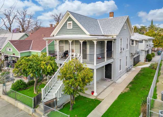 Property at 1721 U St, Sacramento, CA 95818, 9 beds, 4 baths