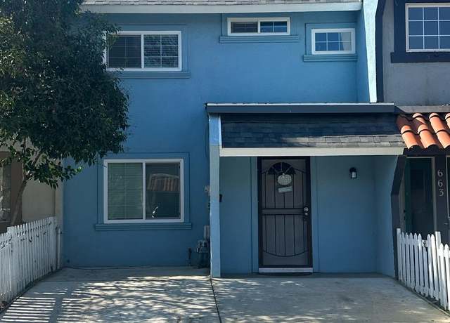 Property at 655 Palm Cir, Tracy, CA 95376, 3 beds, 2.5 baths