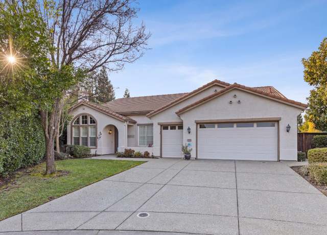 Property at 2944 Corral Ct, Rocklin, CA 95765, 2 beds, 2.5 baths