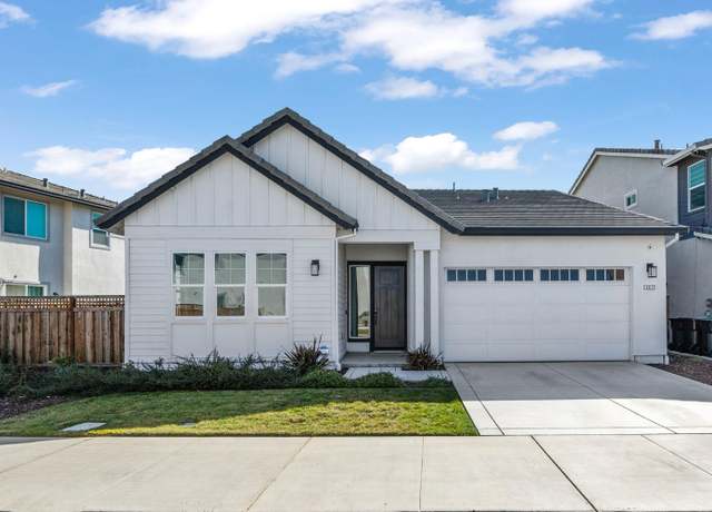 Property at 3272 Mulholland Dr, Lathrop, CA 95330, 3 beds, 2.5 baths